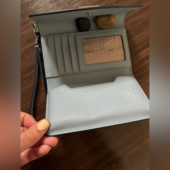 NWOT Kate Spade Wallet - Picture 2 of 8